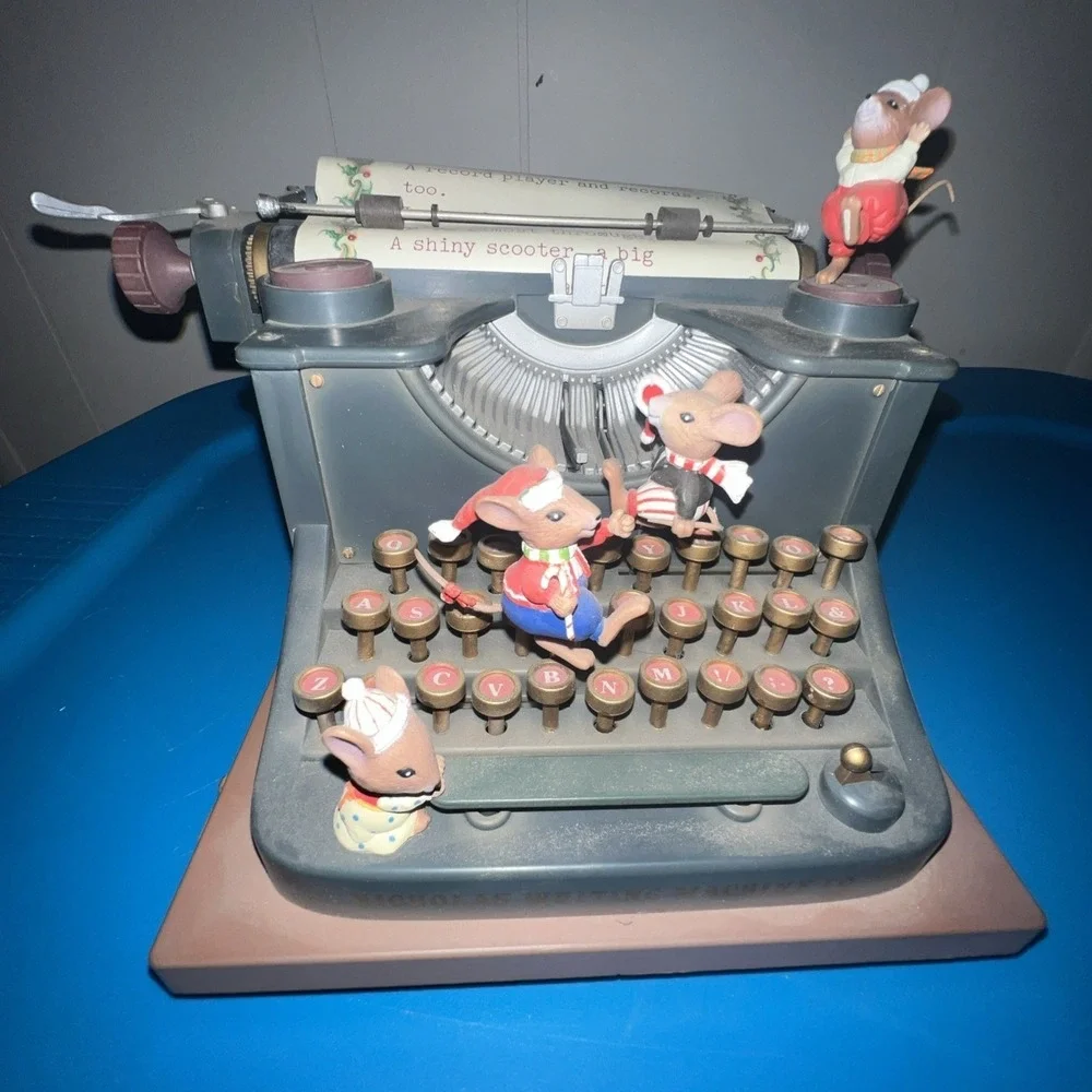 VTG‎ 1990 Enesco Typewriter Dear Santa Letter Musical Mice with Adapter & Box